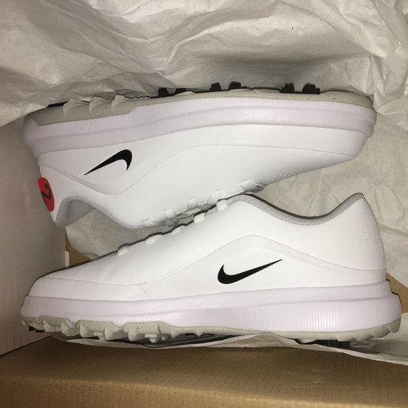 nike junior precision golf shoes